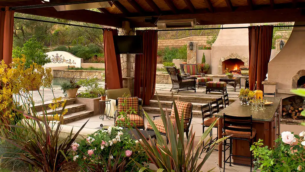 7 Essential Tips for Converting Outdoor Spaces